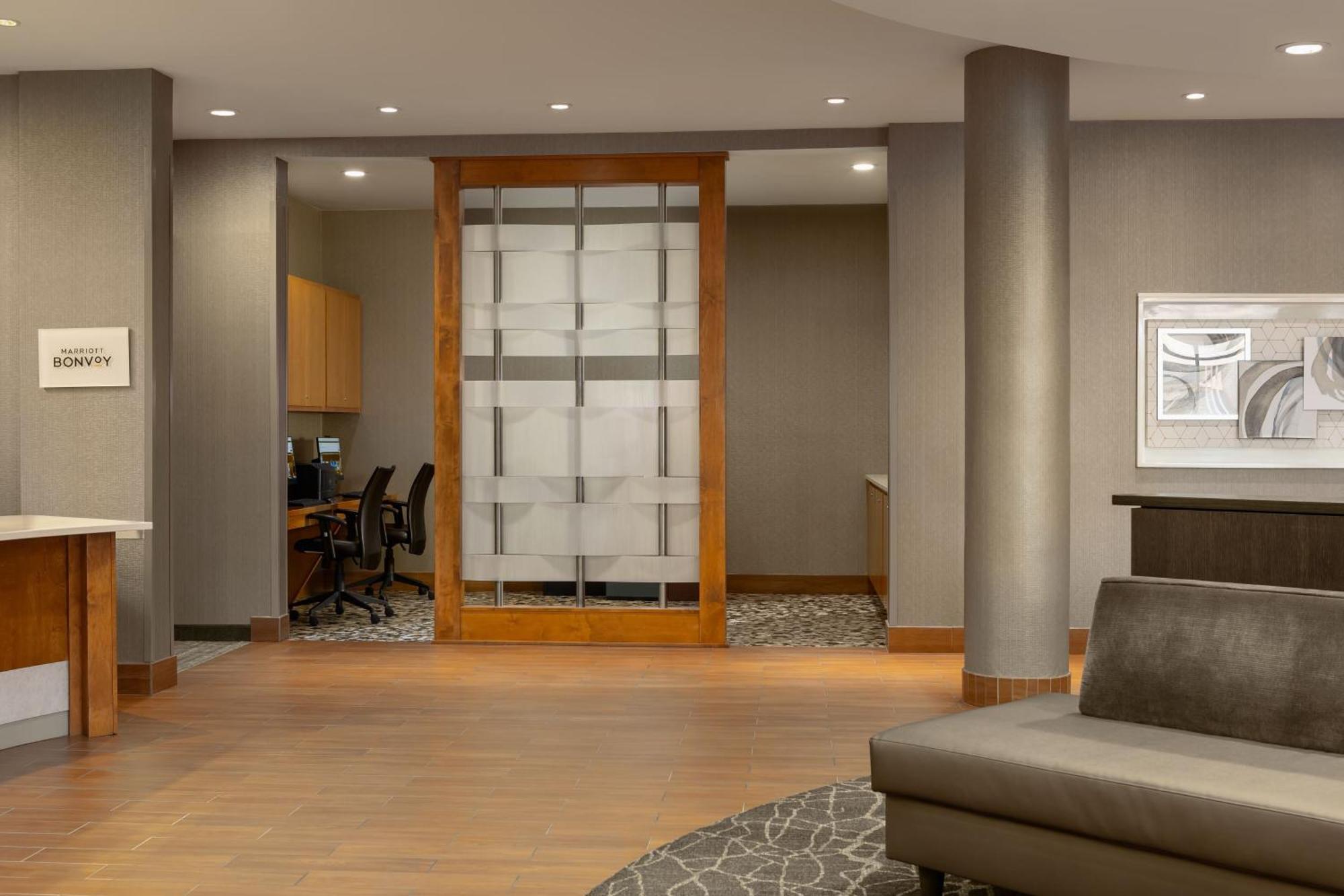 Springhill Suites By Marriott Wisconsin Dells Esterno foto
