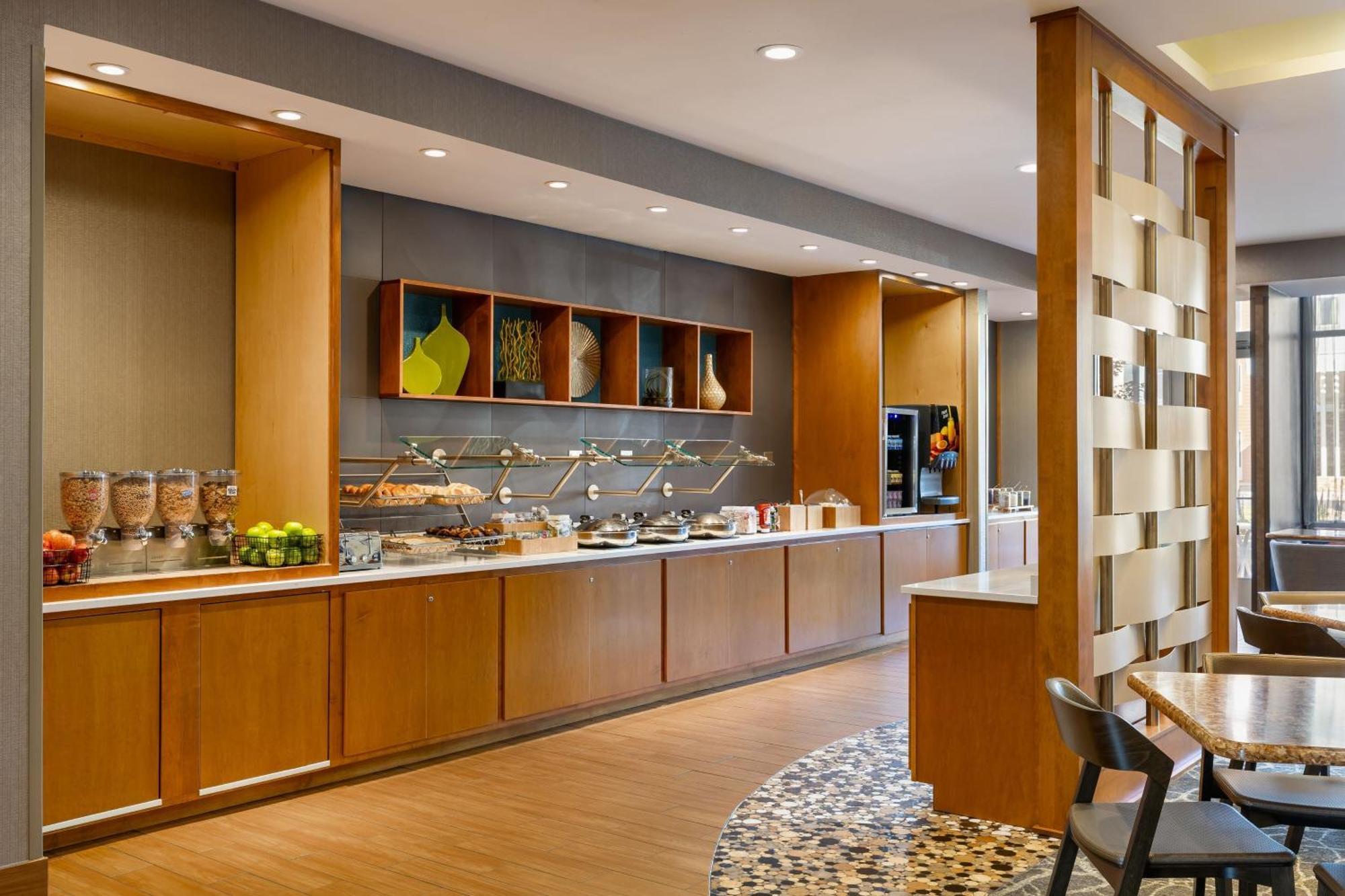 Springhill Suites By Marriott Wisconsin Dells Esterno foto
